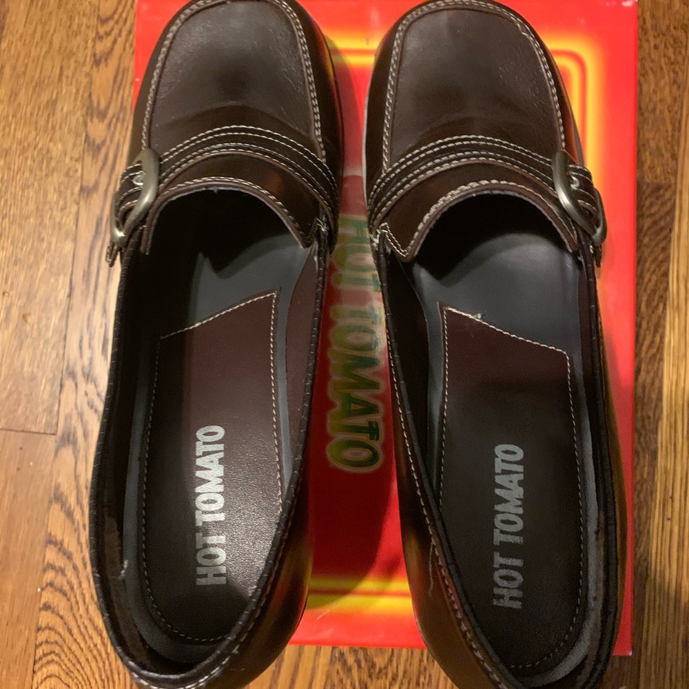 Hot tomato shoes